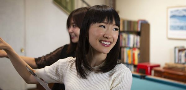 marie kondo smiling