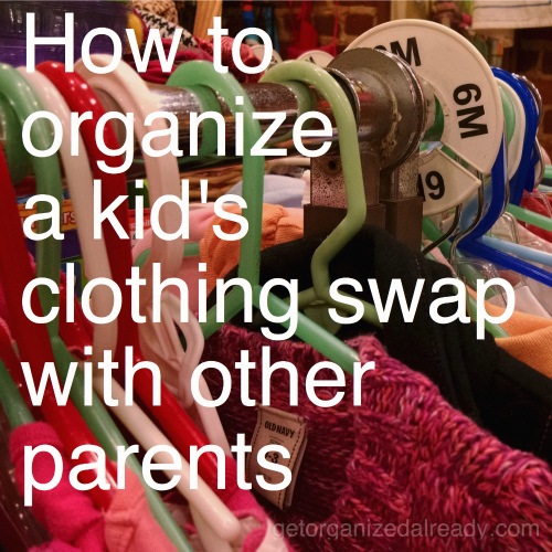 how to organize kids' clothing